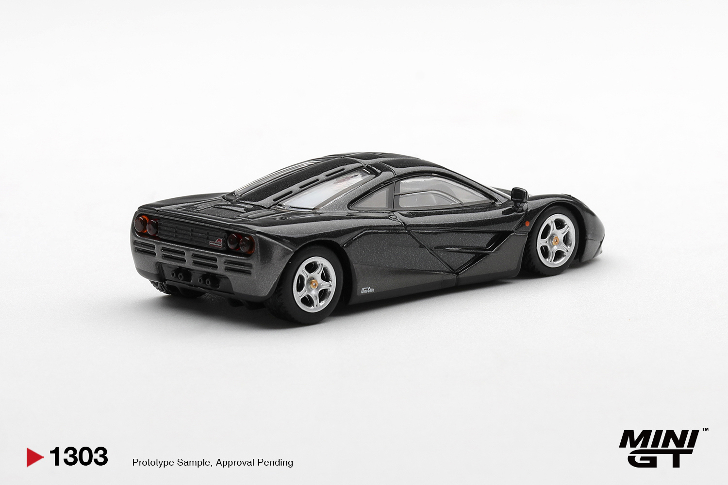 MINIGT 1/64 McLaren F1 Niebies – Die Cast Car 1 64 recenzja i cena
